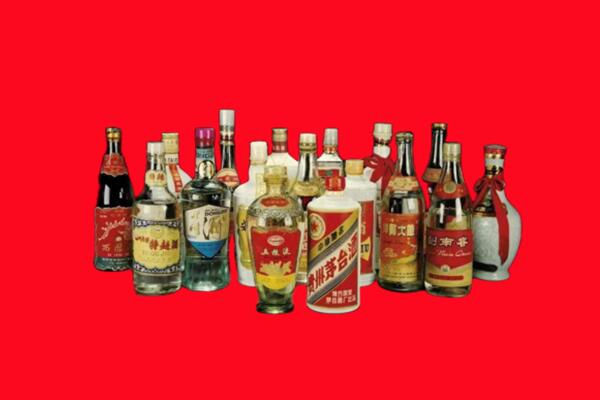 绥化海伦市回收十八老酒.jpg